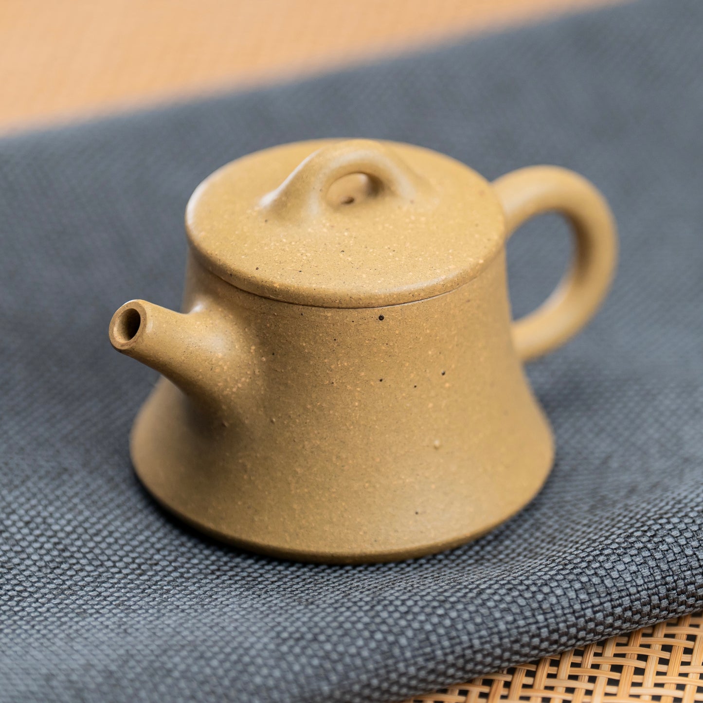 Purple Clay Teapot (Duan Clay) (Bell Shaped 120cc)